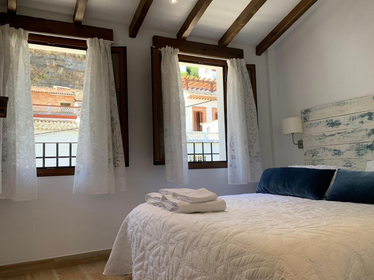 Вилла Casa Cueva El Puente Setenil De Las Bodegas Экстерьер фото