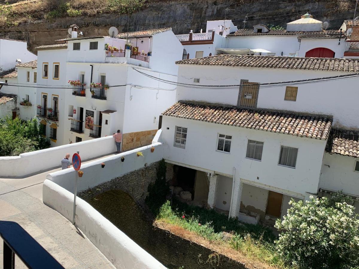 Вилла Casa Cueva El Puente Setenil De Las Bodegas Экстерьер фото
